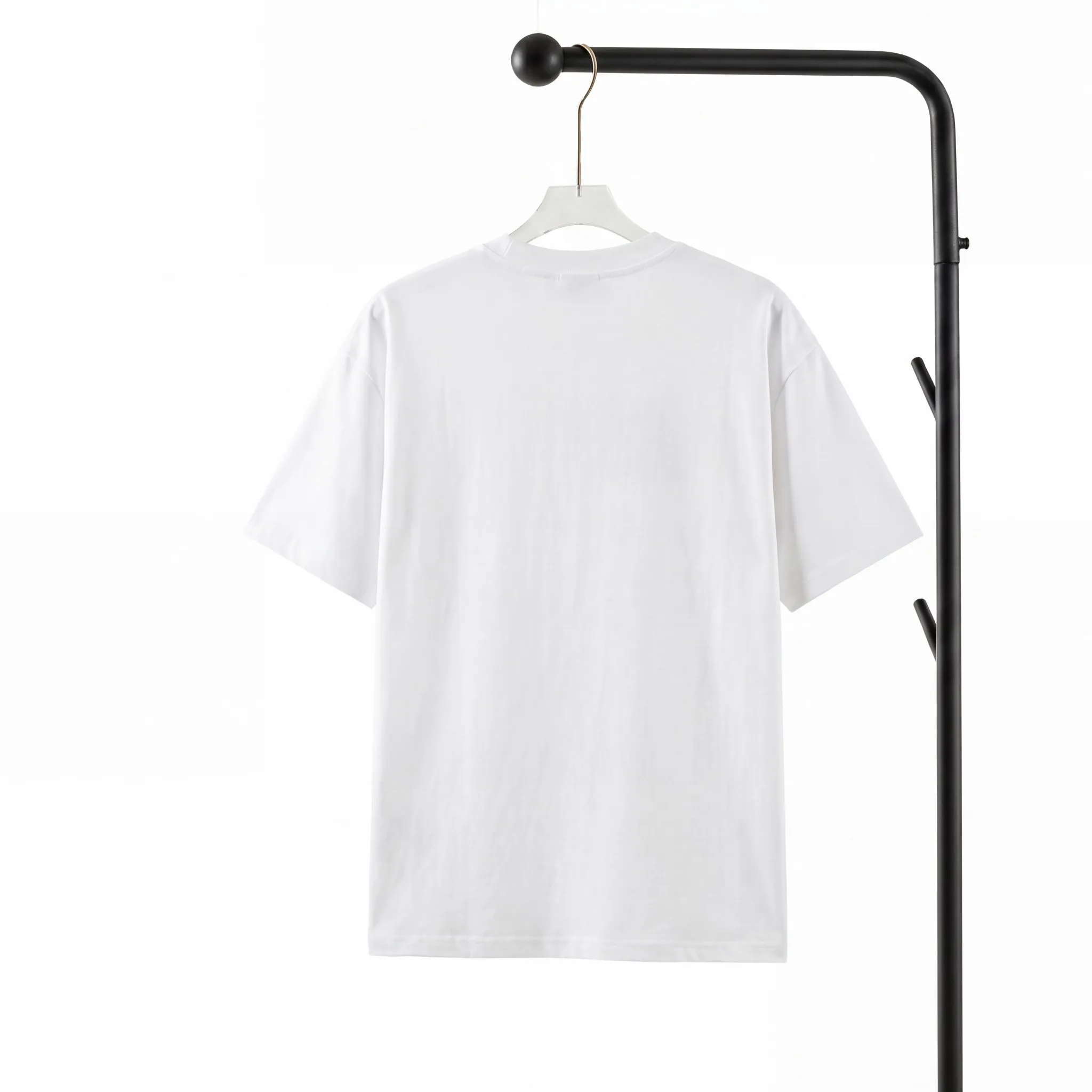 Burberry logo T ，100% ， ， Same Style， ， Quality。 ：Black White Size：S M L XL